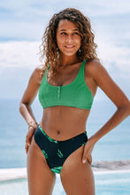 Charger l'image dans la galerie, Bikini d¨¦bardeur boutonn¨¦ vert et imprim¨¦ feuilles