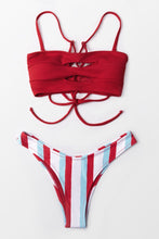 Charger l'image dans la galerie, Bikini bandeau d¨¦coup¨¦ rouge et ray¨¦