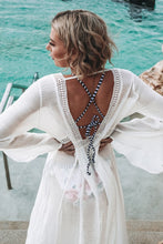 Charger l'image dans la galerie, Cover Up blanche ¨¤ dos ouvert et ¨¤ nouer