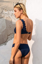 Charger l'image dans la galerie, Bikini asym¨¦trique ¨¤ bordures festonn¨¦es