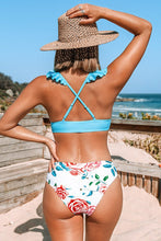 Charger l'image dans la galerie, Bikini crois¨¦ ¨¦paules ¨¤ volants bleu et imprim¨¦ floral