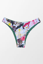 Charger l'image dans la galerie, Bas de bikini r¨¦versible imprim¨¦ tropical