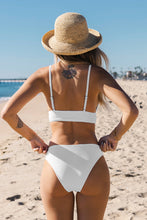Charger l'image dans la galerie, Bikini hipster taille basse avec bralette c?tel¨¦e ¨¤ bandes
