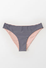 Charger l'image dans la galerie, Bas de bikini r¨¦versible taille basse rose et ray¨¦