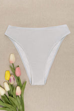 Charger l'image dans la galerie, Bas de bikini taille haute nude