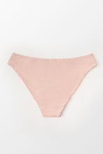 Charger l'image dans la galerie, Bas de bikini r¨¦versible taille basse rose et ray¨¦