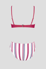 Charger l'image dans la galerie, Bikini r¨¦versible avec haut torsad¨¦ ¨¤ armatures et rayures