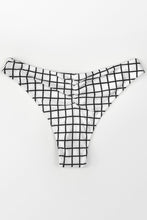 Charger l'image dans la galerie, Bas de bikini ¨¦chancr¨¦ ¨¤ motif vichy