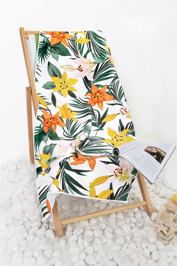 Serviette de plage motif floral