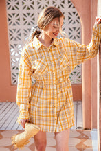 Charger l&#39;image dans la galerie, Robe ¨¤ col de chemise et manches longues en carreaux
