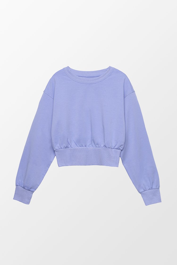 Sweat bleu ¨¤ ¨¦paules tombantes