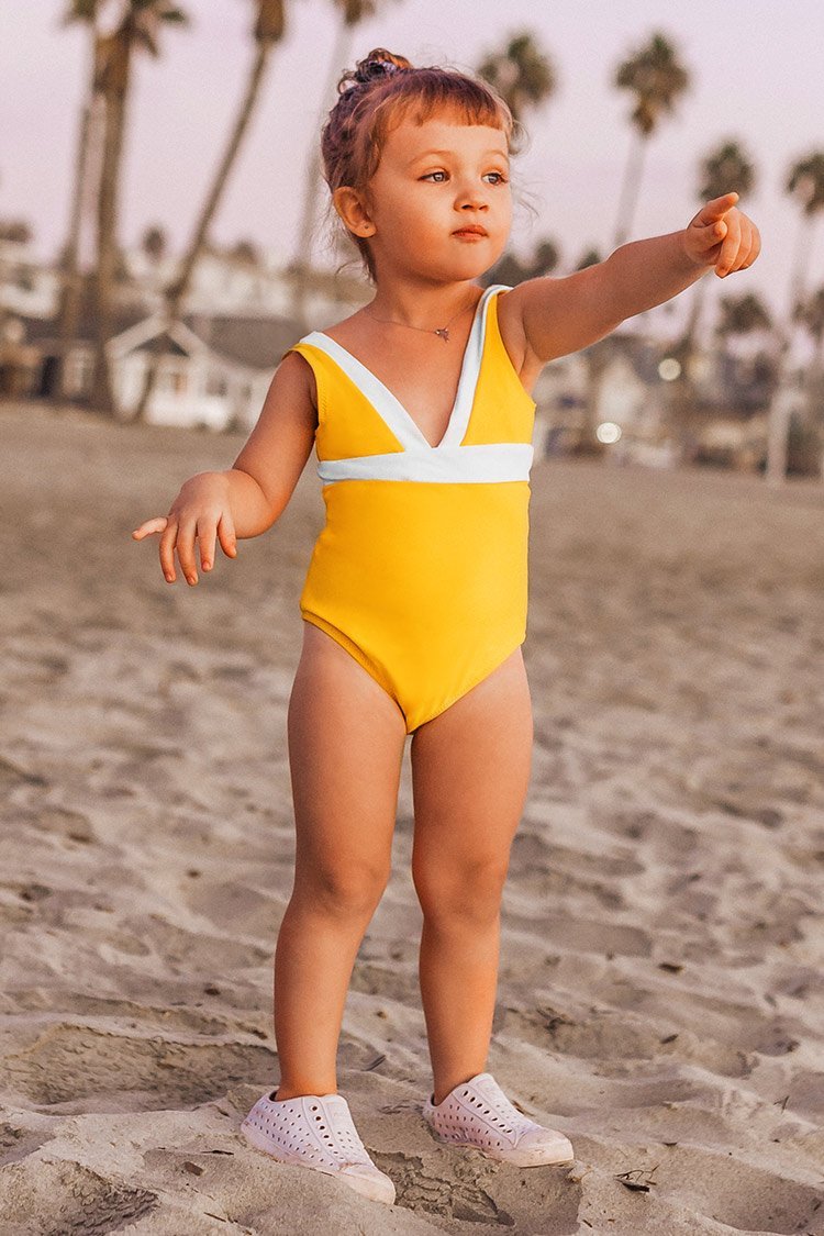 Maillot de bain une pi¨¨ce jaune et blanc pour filles 
