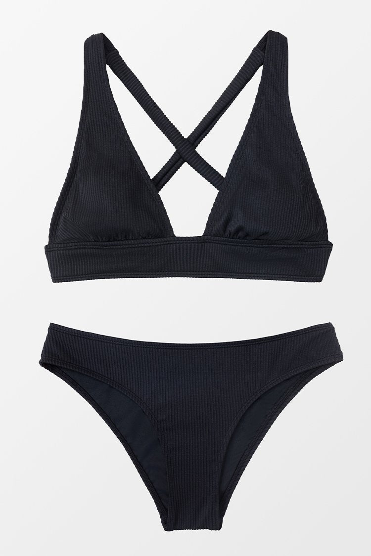 Bikini noir c?tel¨¦ crois¨¦ dans le dos