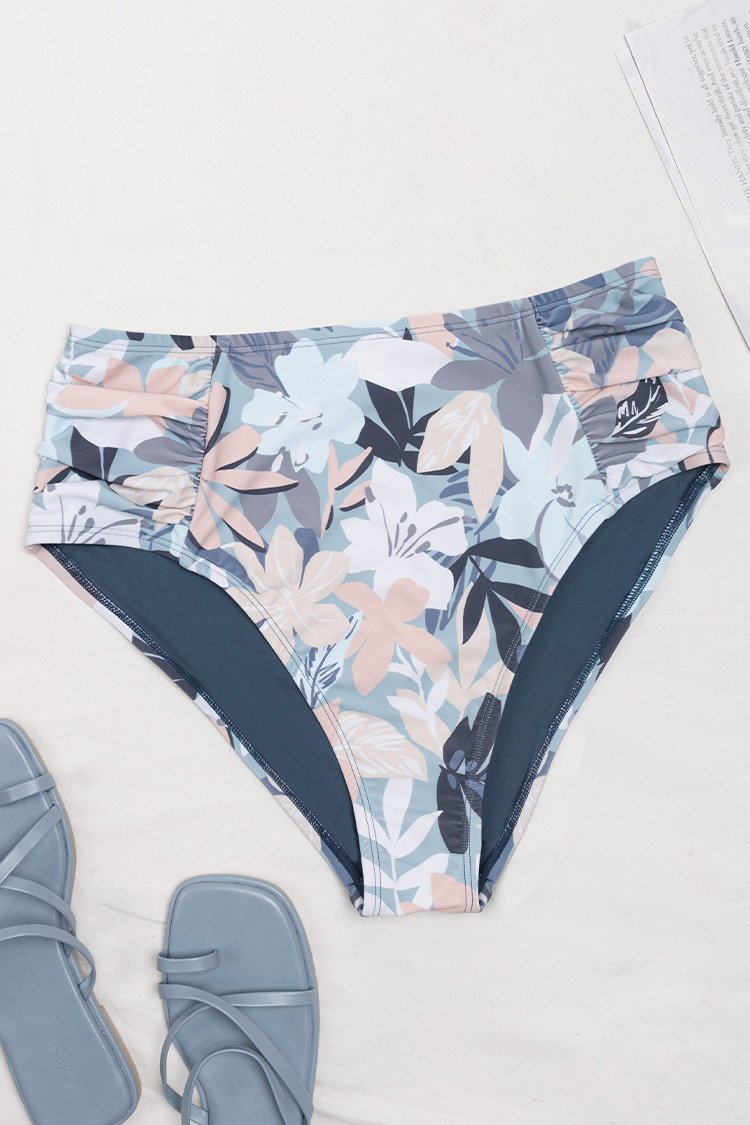 Bas de bikini grande taille fronc¨¦ tropical