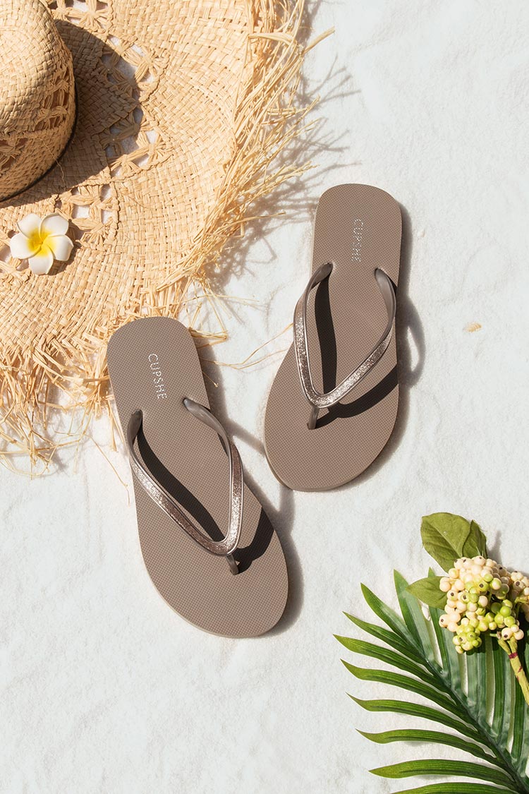 Tongs dor¨¦s Desert Sand