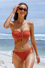 Charger l&#39;image dans la galerie, Bikini bandeau rouge ¨¤ lacets
