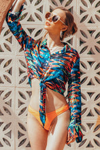 Charger l&#39;image dans la galerie, Crop Top avec cravate ¨¤ bouton
