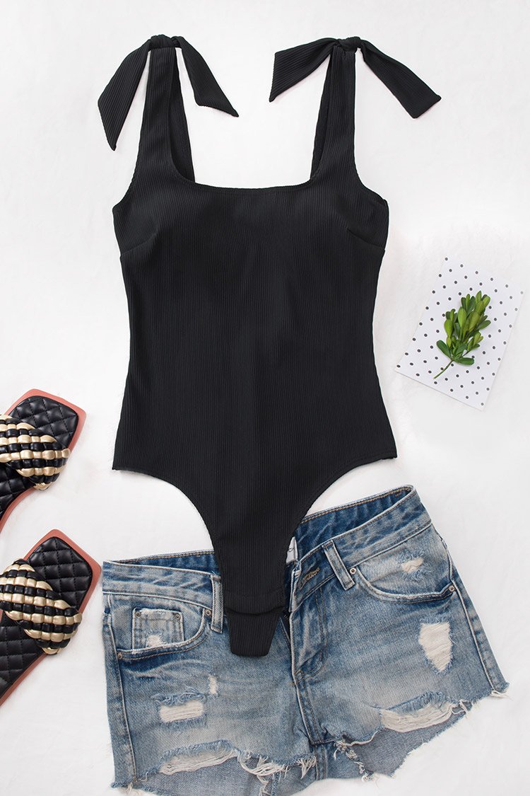 Body ¨¤ n?uds noir