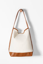 Charger l&#39;image dans la galerie, Anakena Patchwork Canvas Shoulder Bag

