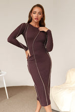 Charger l&#39;image dans la galerie, Robe mi-longue marron ¨¤ manches longues
