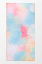 Charger l&#39;image dans la galerie, Serviette de plage Tie-Dye Candy Skies
