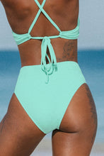 Charger l&#39;image dans la galerie, Bas de bikini ¨¤ taille haute et ¨¤ bandes
