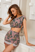 Charger l&#39;image dans la galerie, Robe mini sans manches ¨¤ col rond
