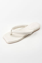 Charger l&#39;image dans la galerie, Sandales tongs blanches
