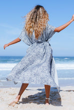 Charger l&#39;image dans la galerie, Cover up kimono ¨¤ ceinture et imprim¨¦
