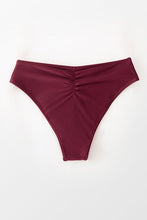 Charger l&#39;image dans la galerie, Bas de bikini taille moyenne bordeaux
