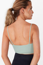 Charger l&#39;image dans la galerie, Top camisole ¨¤ bretelles ajustables et col en V
