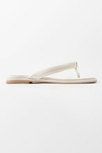 Charger l&#39;image dans la galerie, Sandales tongs blanches
