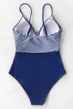 Charger l&#39;image dans la galerie, Maillot de bain une pi¨¨ce bleu et ray¨¦
