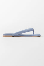 Charger l&#39;image dans la galerie, Sandales tongs bleues
