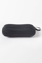 Charger l&#39;image dans la galerie, Lunettes de soleil oversize noires
