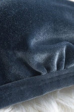 Charger l&#39;image dans la galerie, Haut de bikini en velours gris argent¨¦
