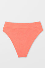 Charger l&#39;image dans la galerie, Bas de bikini taille haute ¨¤ jambe haute cheeky ¨¤ bandes
