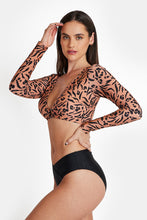 Charger l&#39;image dans la galerie, Bikini haut ¨¤ manches longues et taille haute devant en V
