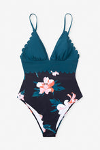 Charger l&#39;image dans la galerie, Maillot de bain une pi¨¨ce festonn¨¦ d¨¦coup¨¦
