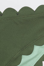 Charger l&#39;image dans la galerie, Bikini hipster taille basse avec haut festonn¨¦ ¨¤ trou de serrure
