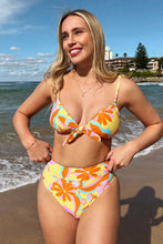Charger l&#39;image dans la galerie, Bikini haut nou¨¦ ¨¤ imprim¨¦ fleuri et cheeky jambe haute
